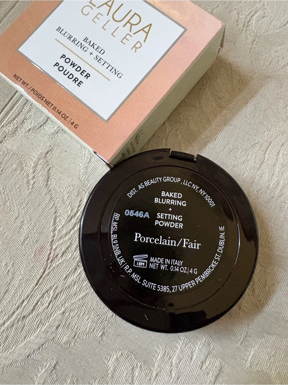 Laura Geller Baked Blurring + Setting Powder in Porcelain to Fair BNIB